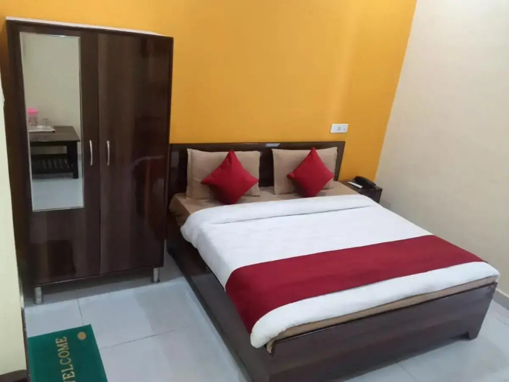 Hotel Suraj