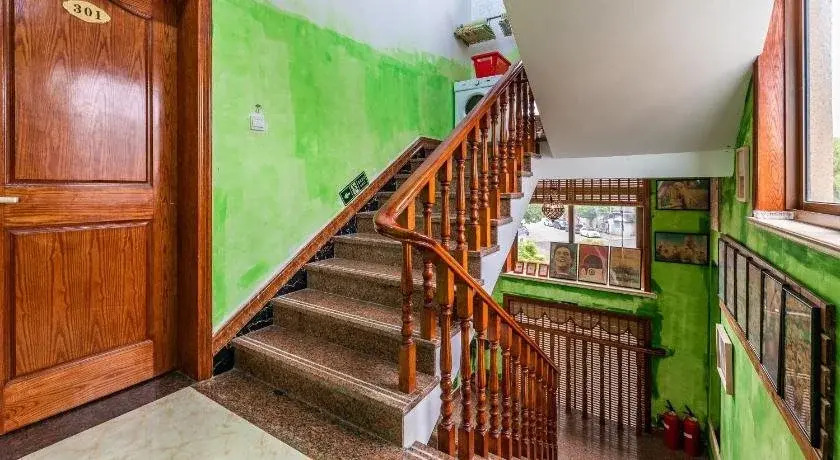 Zhoushan Donghai Hostel