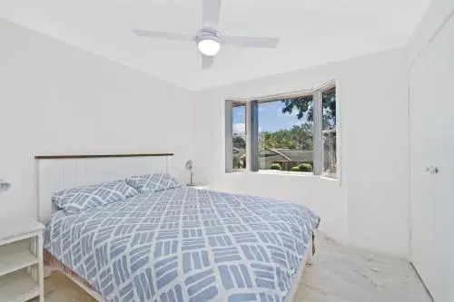 Aqualuna at Lighthouse Beach, 8 Capalla Court,