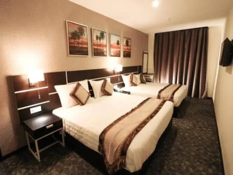 Ritz Kapitol Hotel