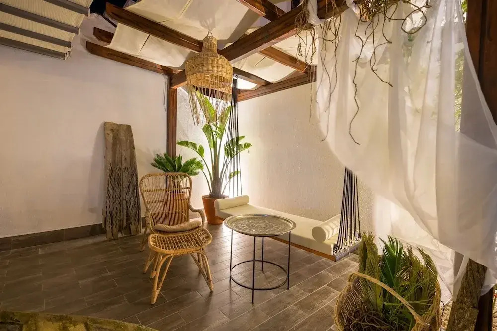 Maye Residence