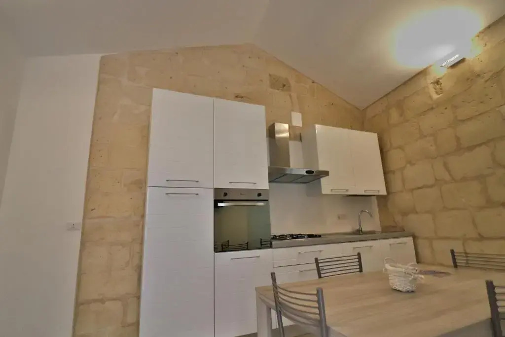 Dimora Storica Rebecca Salento Charm and Modern Comfort in the Heart of Otrant