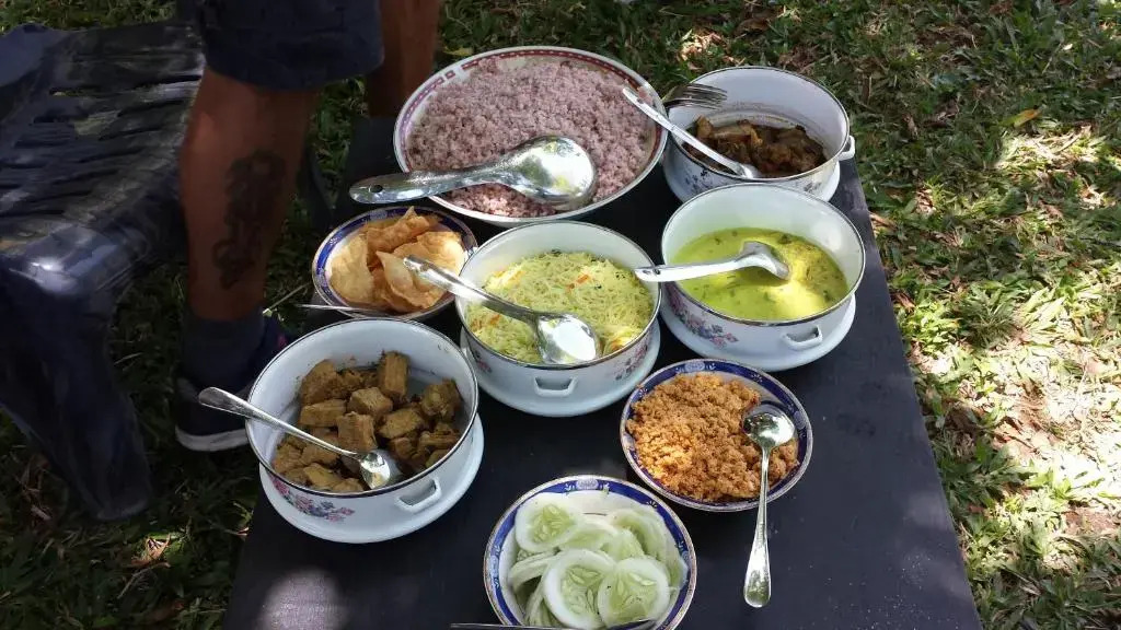 Yaye Guest House