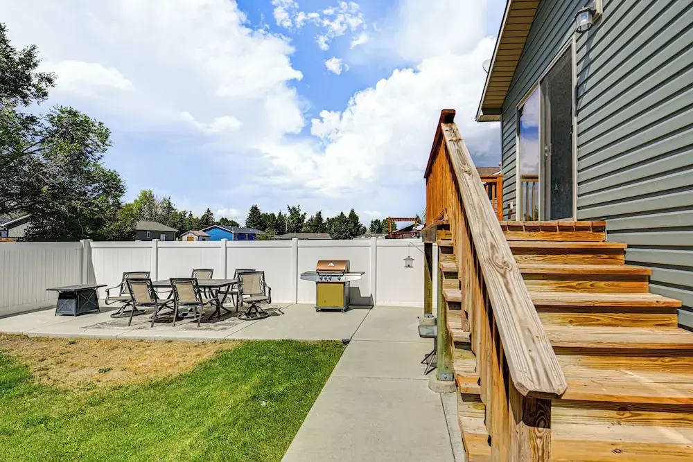 Walk to Downtown: Family-friendly Cody Home!