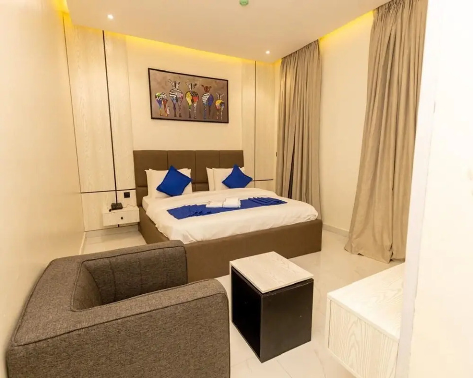Luxury Apartments & Homes