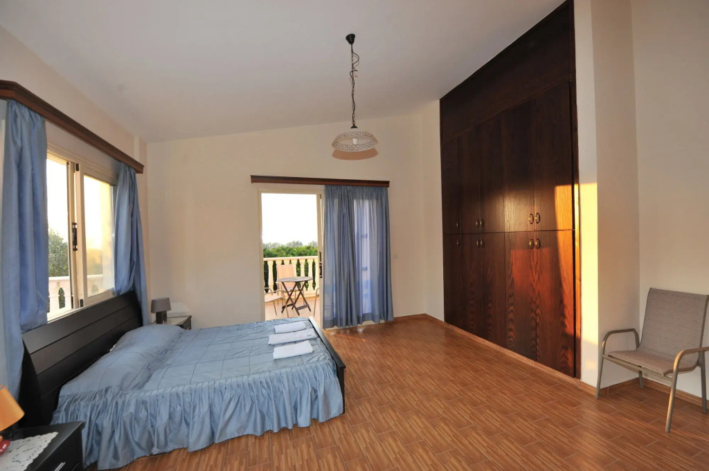 Jaime Villa Cyprus