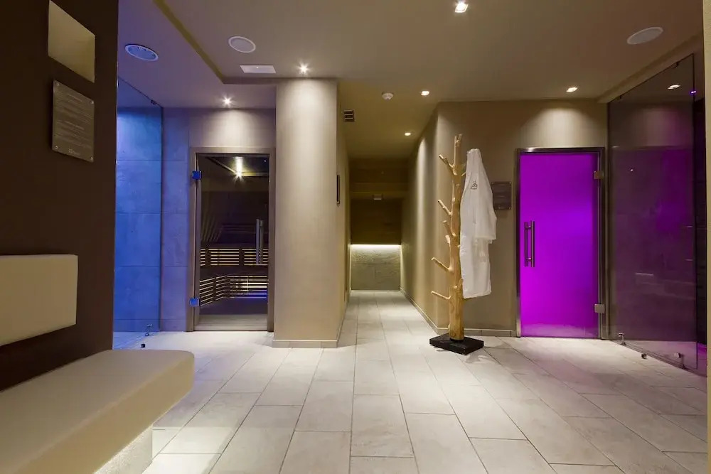 Hotel Ambassador