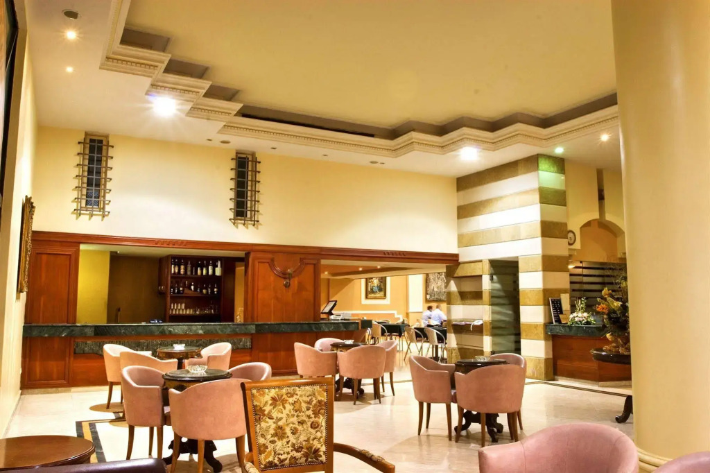 Madisson Hotel