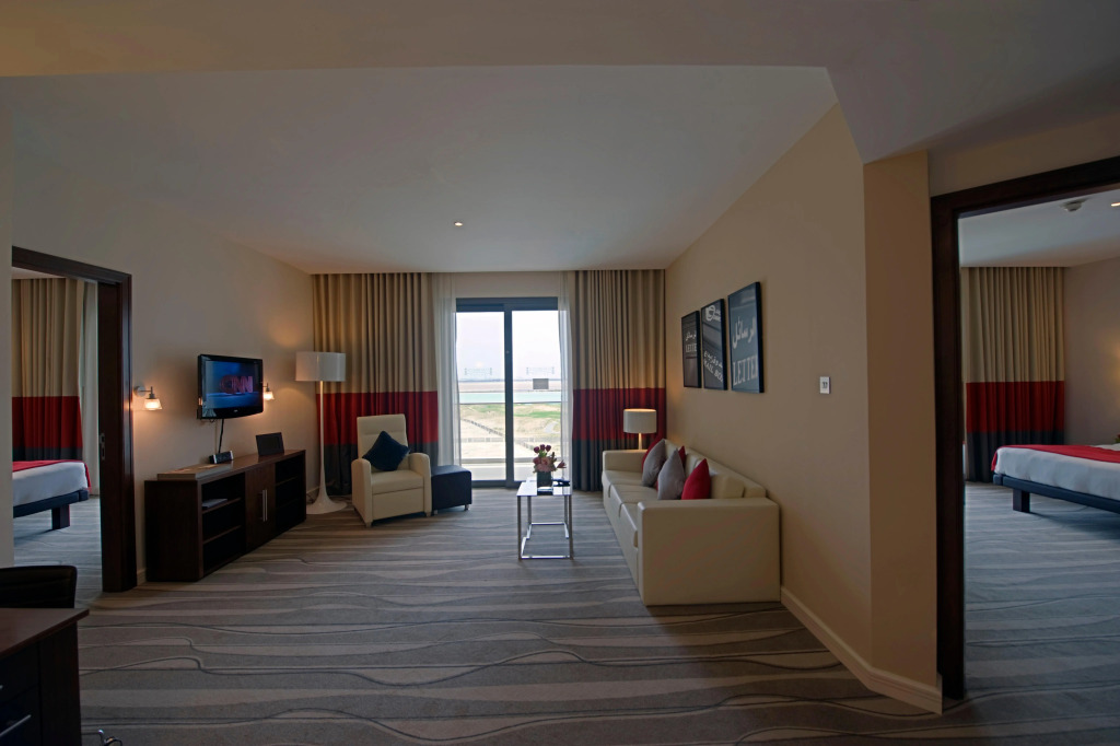 Отель Staybridge Suites Abu Dhabi Yas Island by IHG