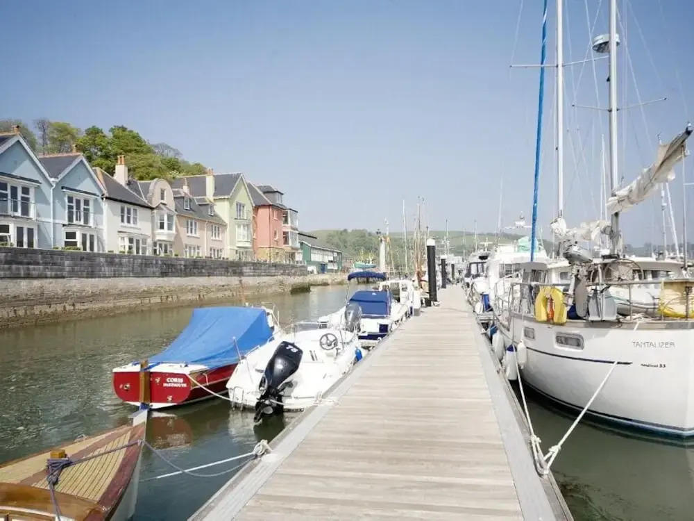 45 Dart Marina