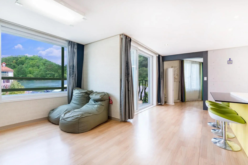 Gapyeong Applerotgi Pension