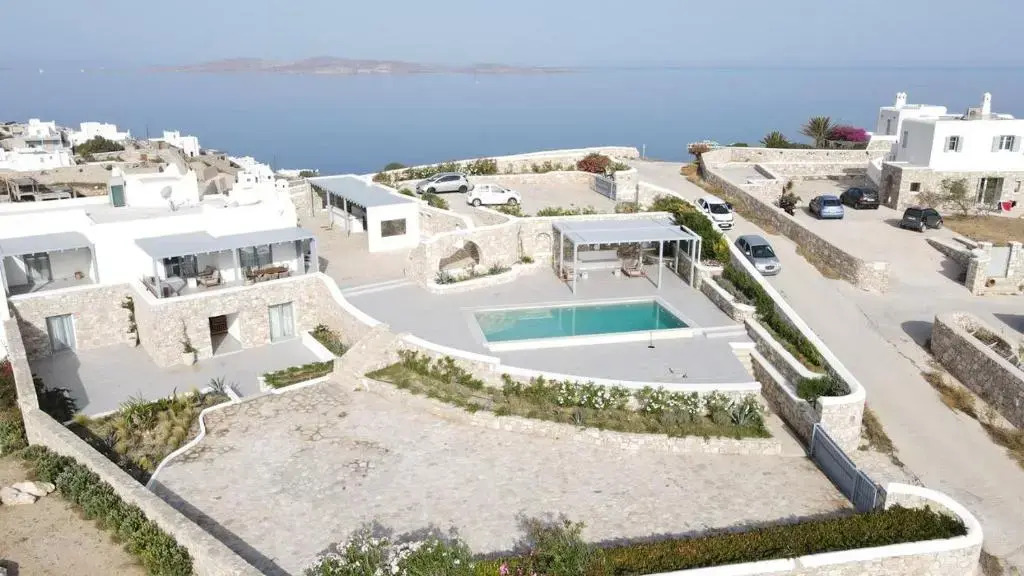 Villa DM Mykonos 14 guests Private Pool