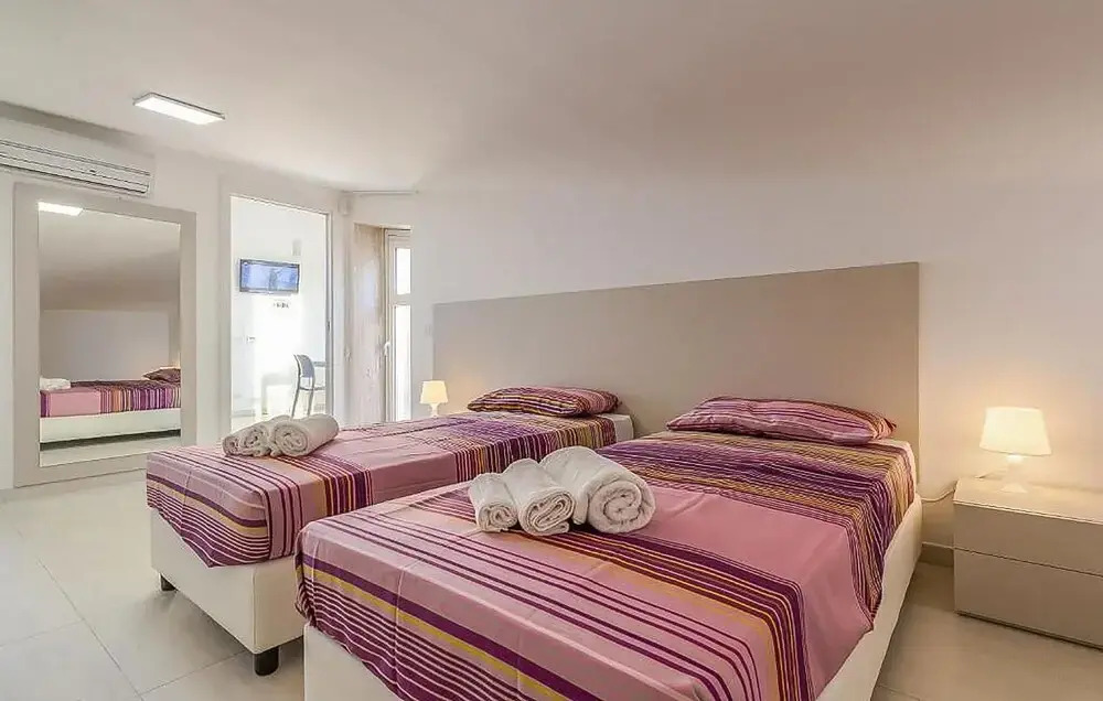 Stunning Home in Santa Croce Camerina With Wifi, Outdoor Swimming Pool and Swimming Pool