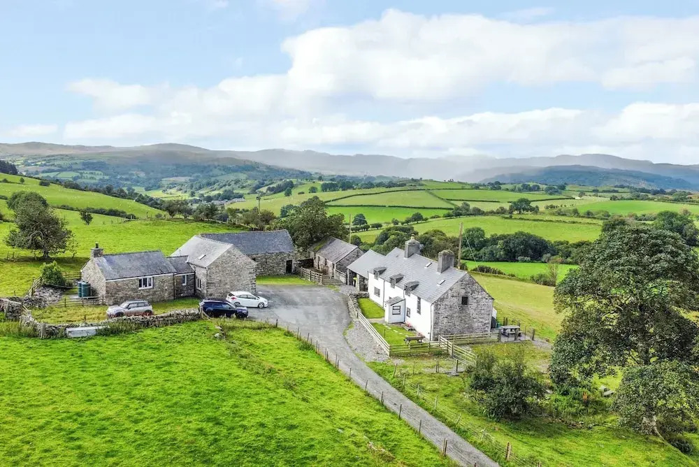 Orsedd Wen Farmhouse