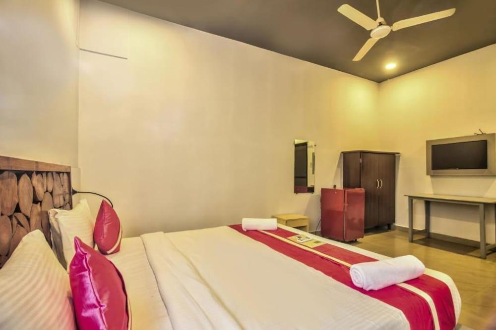 OYO 10237 Hotel Coco Heritage