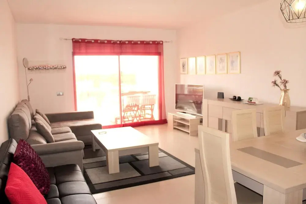 Apartment With 2 Bedrooms in Quarteira, With Pool Access, Furnished Ga