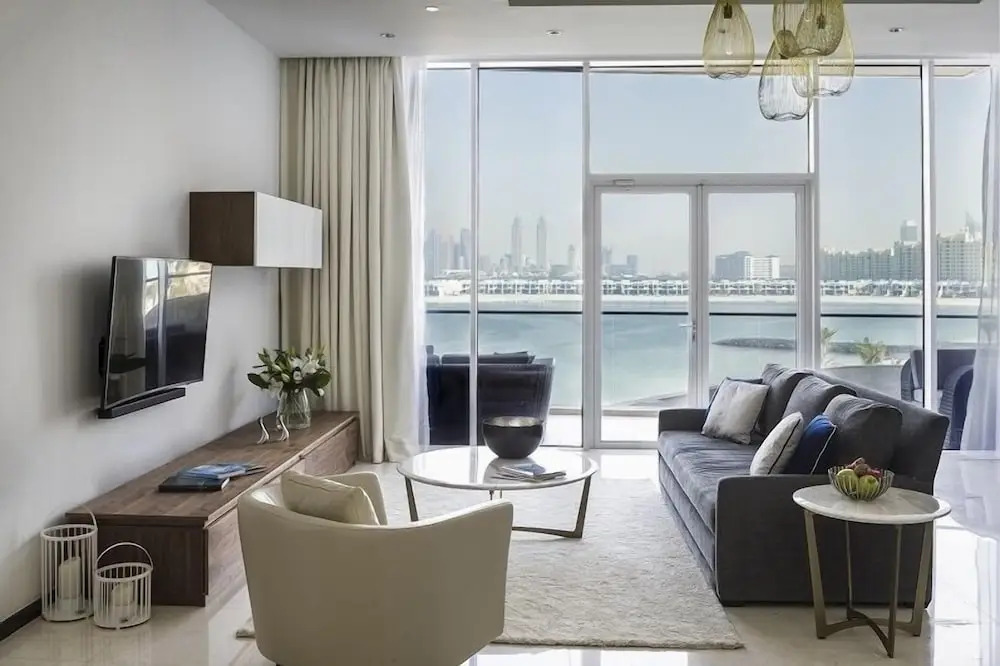 Kennedy Towers - Tiara Diamond