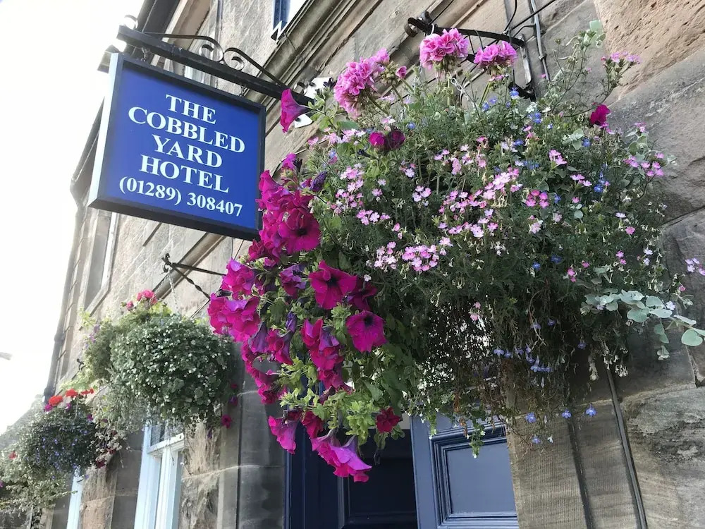 The Cobbled Yard Hotel