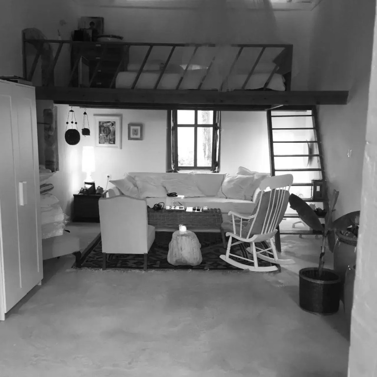 Hypate, traditional island cottage