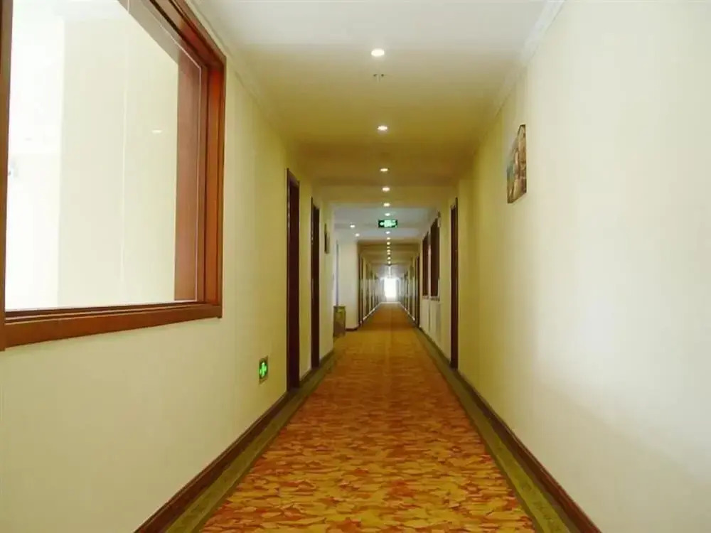 GreenTree Inn Tianjin Wuqing Jingbin Industrial Park Chengwang Road Express Hotel