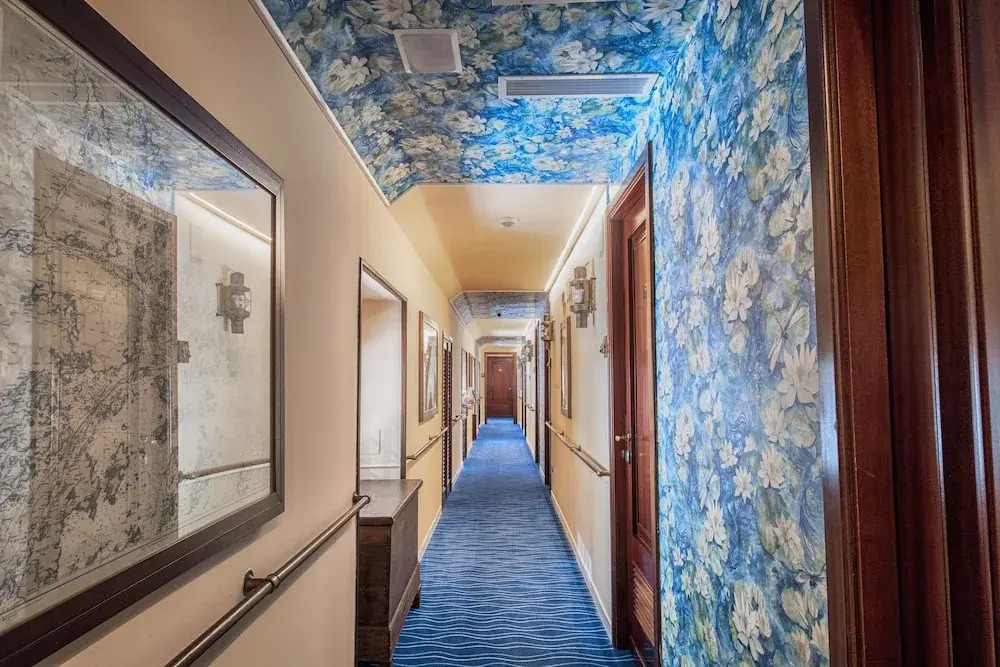 Best Western Marmorata