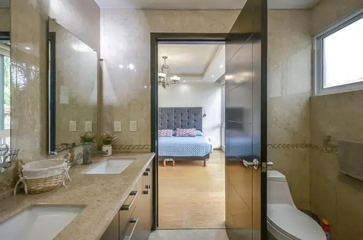 Coyoacan Florida Luxury apartment 4BR-4BA 2Parking