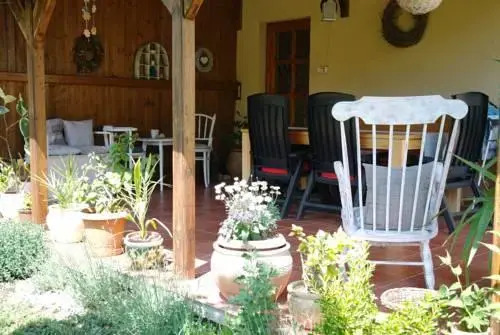 Nóra Apartman
