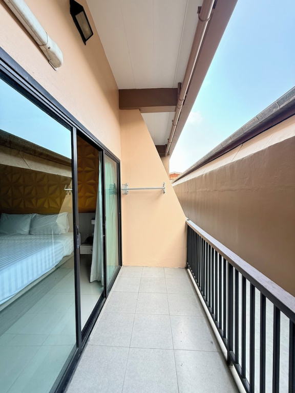 Karat Residence