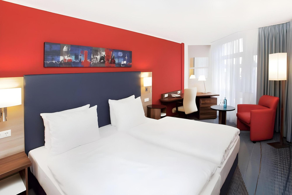 Sunday Hotel Köln Brühl