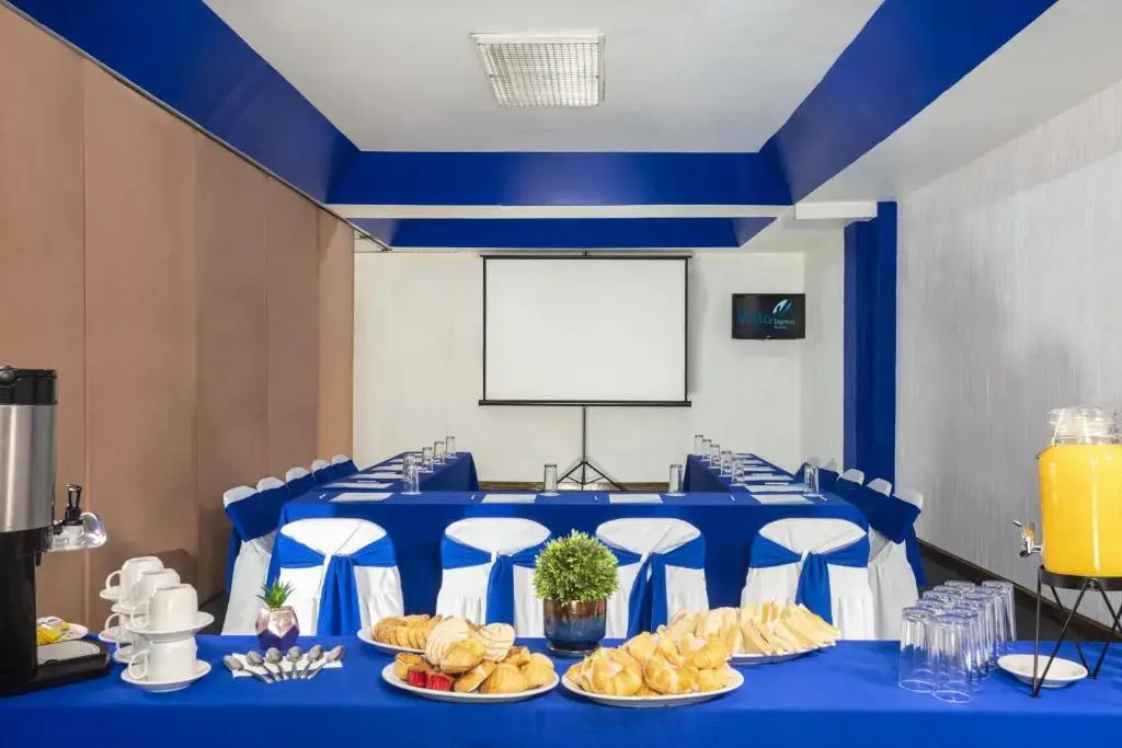 Vista Express Morelia by Arriva Hospitality Group