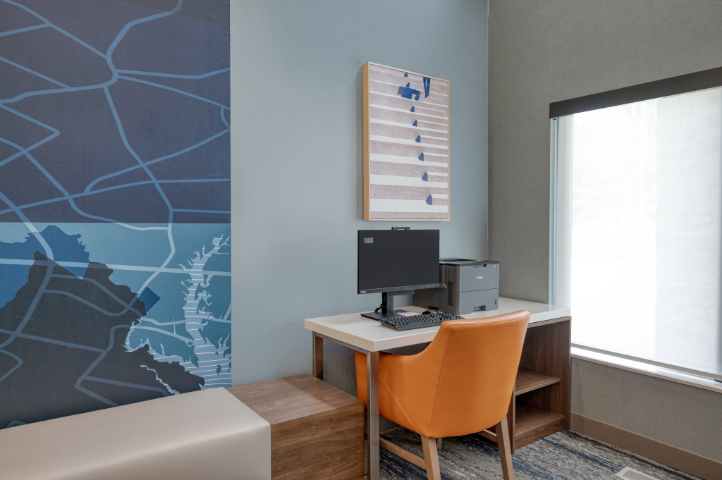 Holiday Inn Express & Suites Wadsworth by IHG