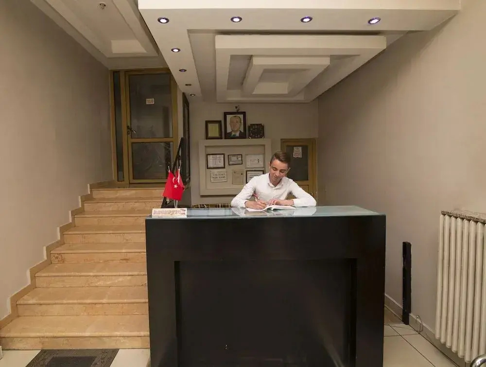 Ferah Hotel