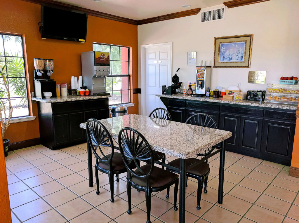 Americas Best Value Inn - Brownsville