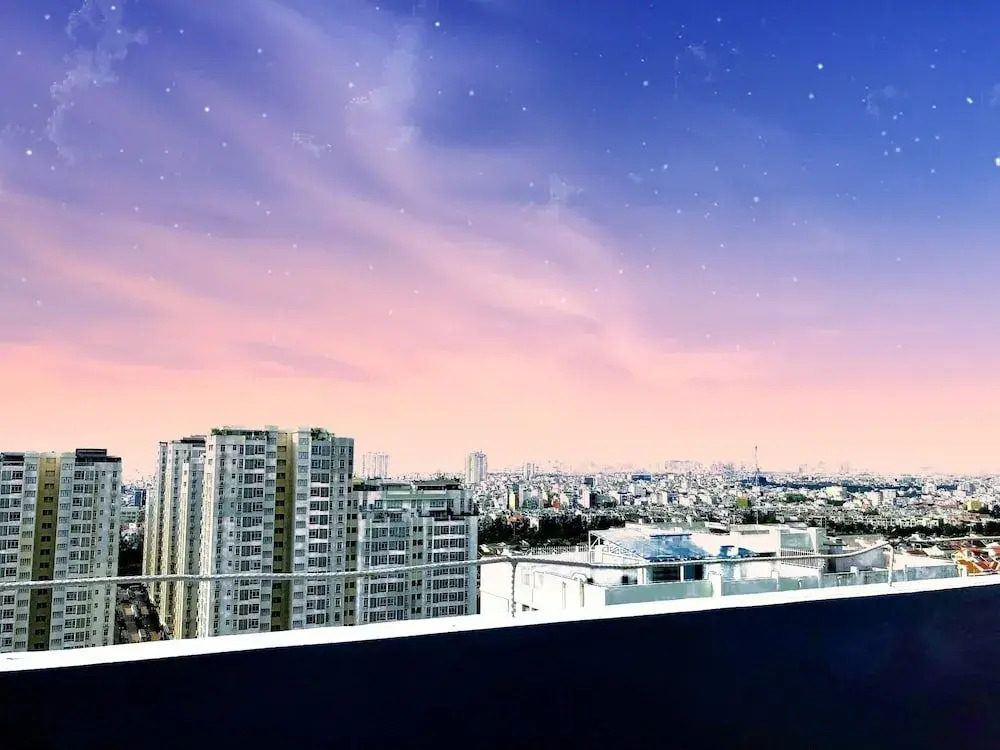 The Triplex Sky Penthouse Hotel