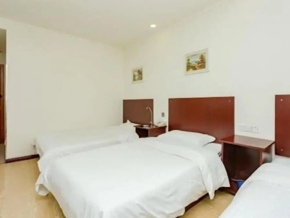 GreenTree Alliance Jinan Licheng Town Yaohua Road Yaoqiang Airport Hotel