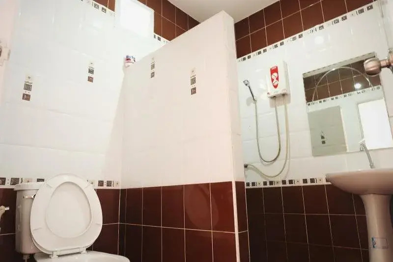 Reaun Araya Hotel