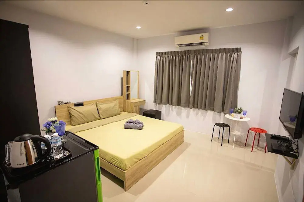 Ink 18/2 Hostel (Sukhumvit  22)
