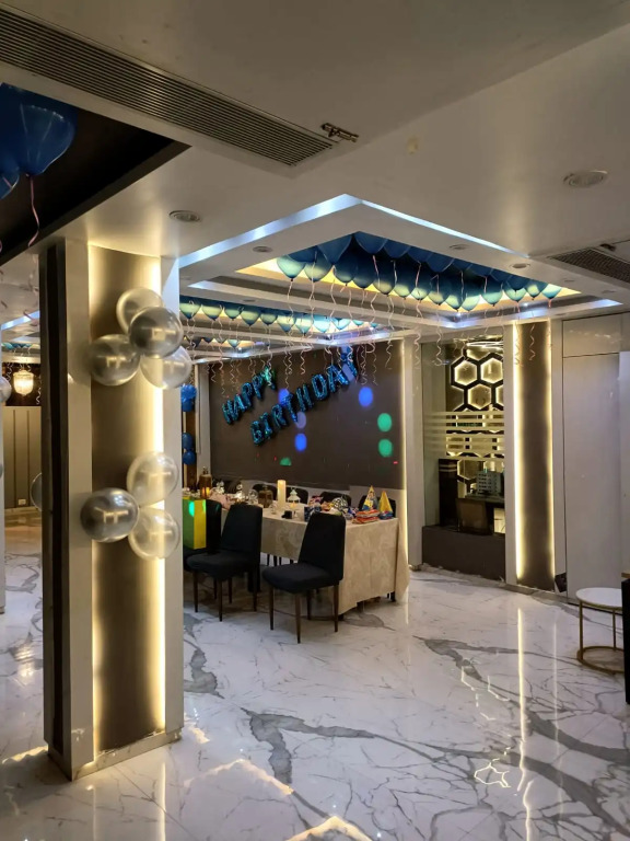 Hotel Mayfair Tower