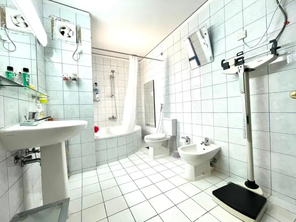 Abha Lake View Villas - 4 Bedrooms & 4 Bathrooms