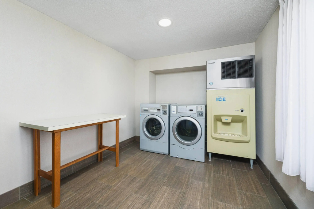 La Quinta by Wyndham Clarksville