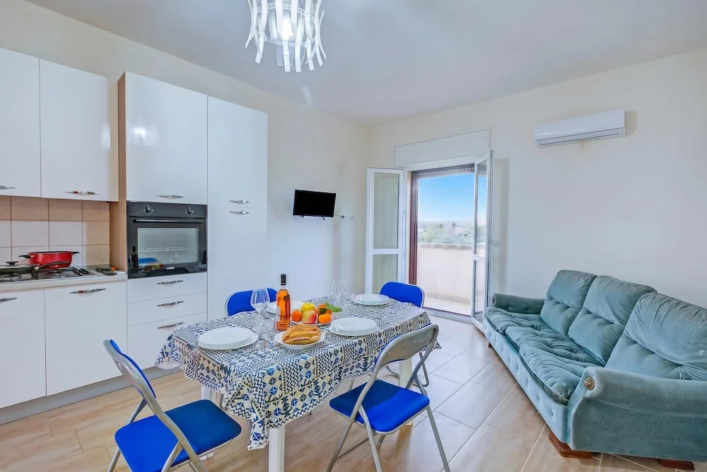 Le Bianche Apt 4 - Terrace near the Sea