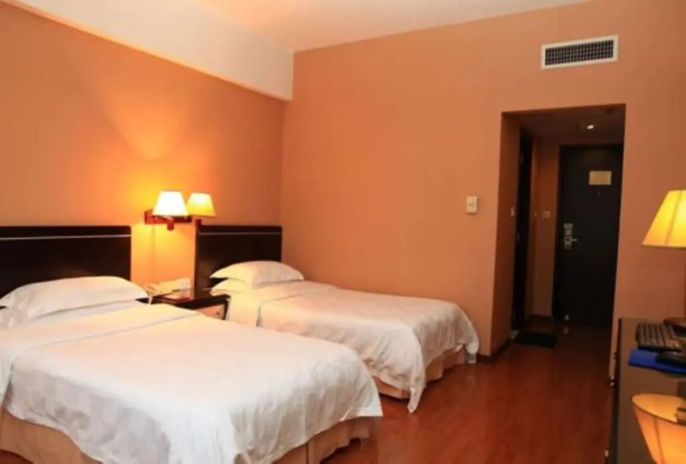 Shenzhen He Dong Hotel