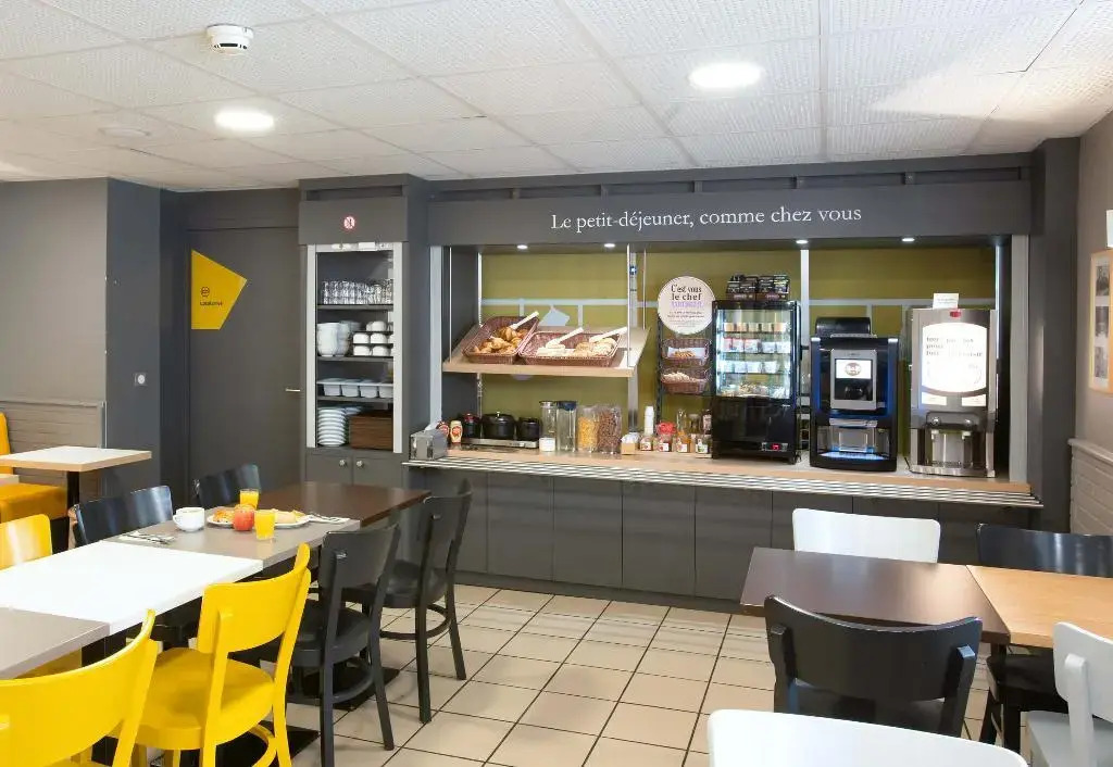 B&B HOTEL Louveciennes