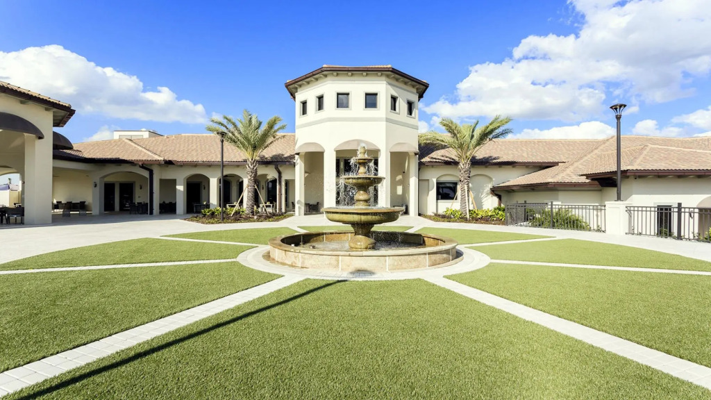 Stunning 8BR Theater Pool w Greenview