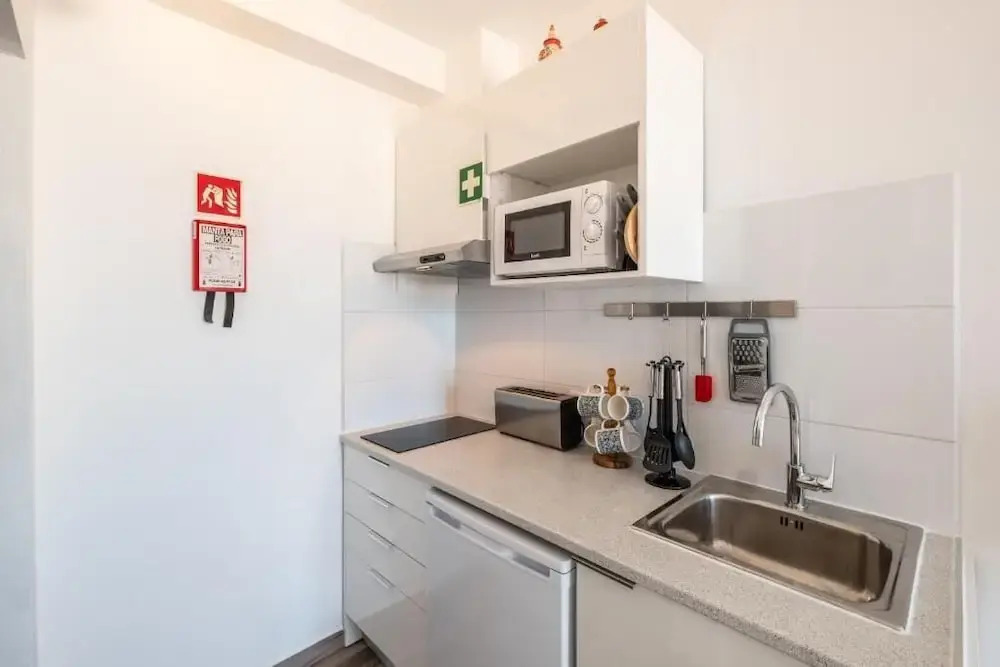 Oceanic Rainbow Apartment-Albufeira