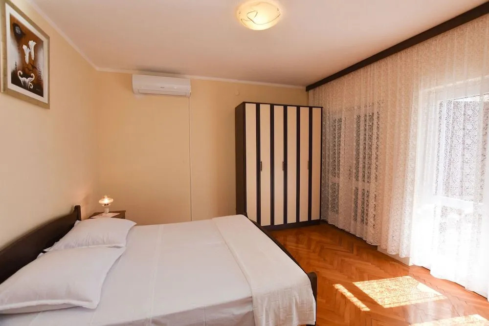 Apartments Ruža