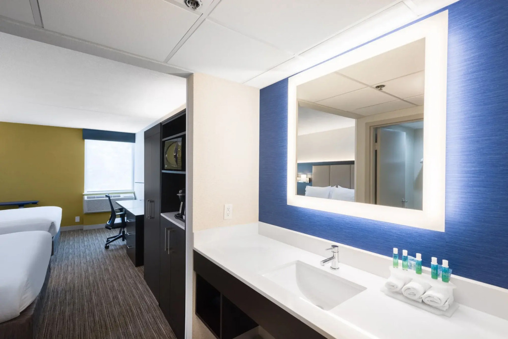 Holiday Inn Express Ramsey-Mahwah by IHG