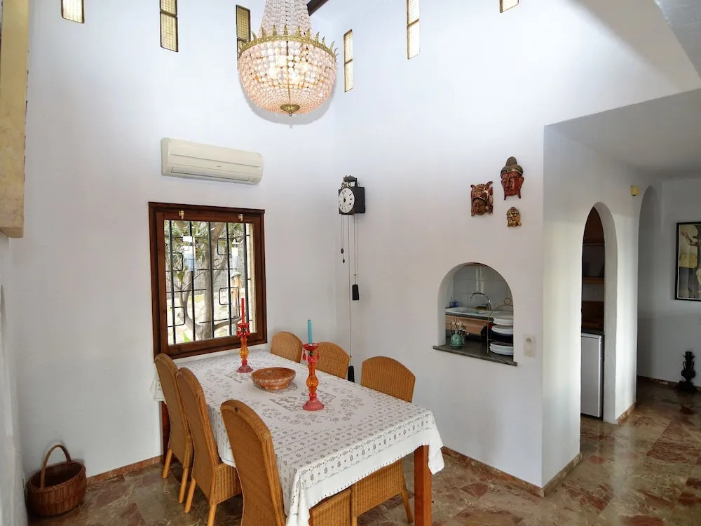 Lavish Villa in Coveta Fumá With Private Swimming Pool