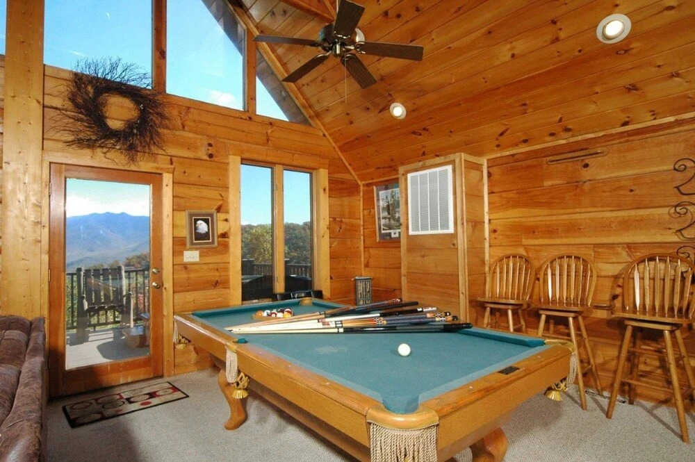 Eagles Nest 379 - Three Bedroom Cabin