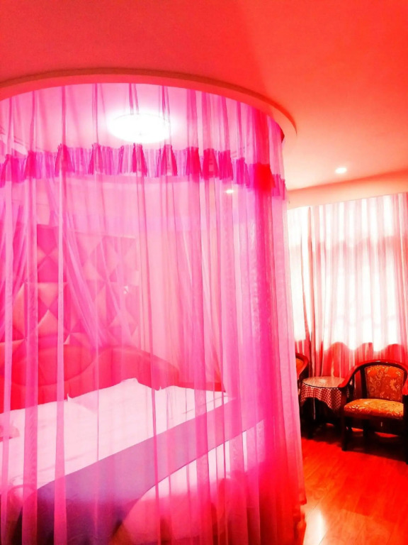King of Shangqiu Express Business Hotel